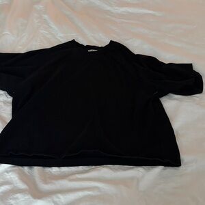 Women's Black Short-Sleeve Crewneck Tee